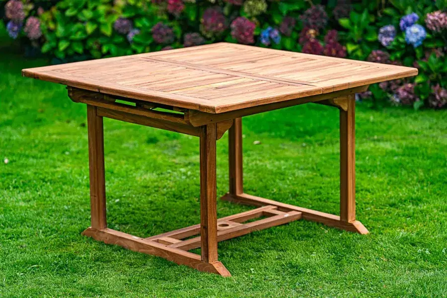 Solid Teak 1.2m - 1.8m Extending Table