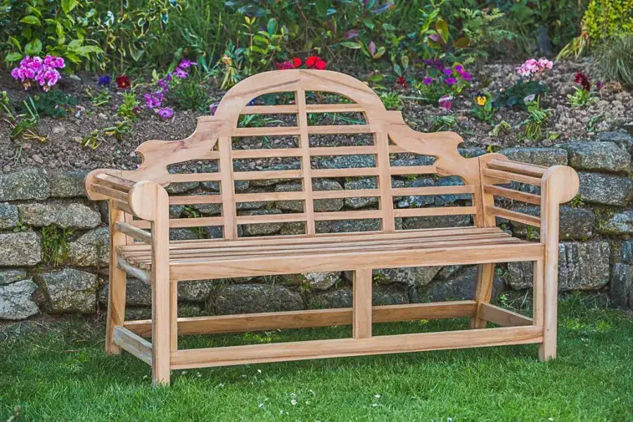 Luytens teak garden bench