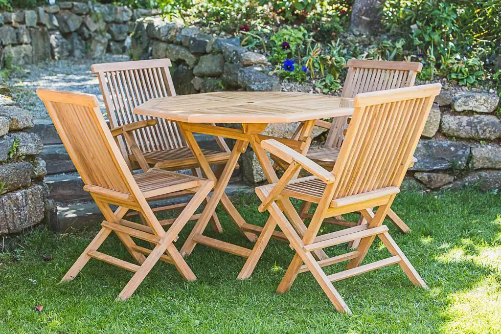 Folding garden table and chairs set online