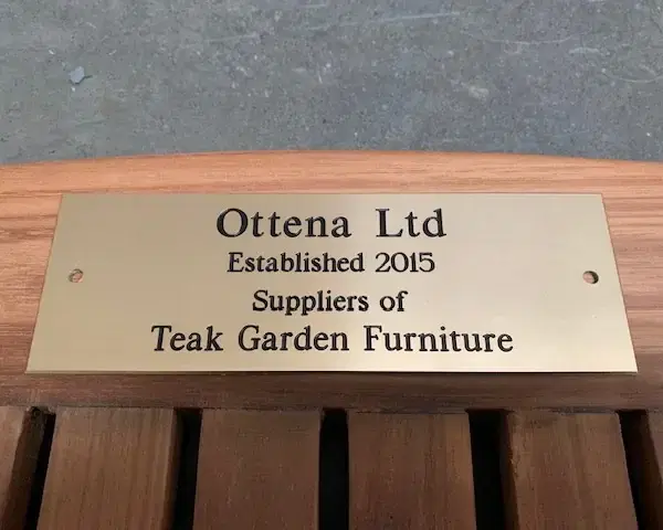 Brass memorial plaque-0
