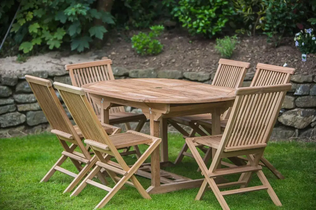 Oval Pedestal Solid Teak 1.6m Table and Folding Chair Patio Furniture Set-575