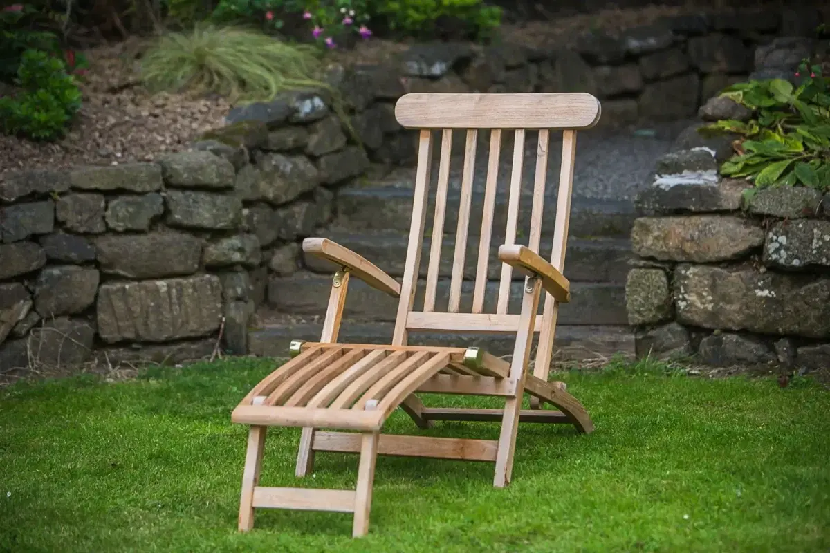 Teak Steamer Chair (folding)-576