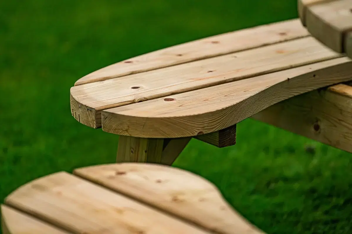 Round Garden Picnic Table-2601