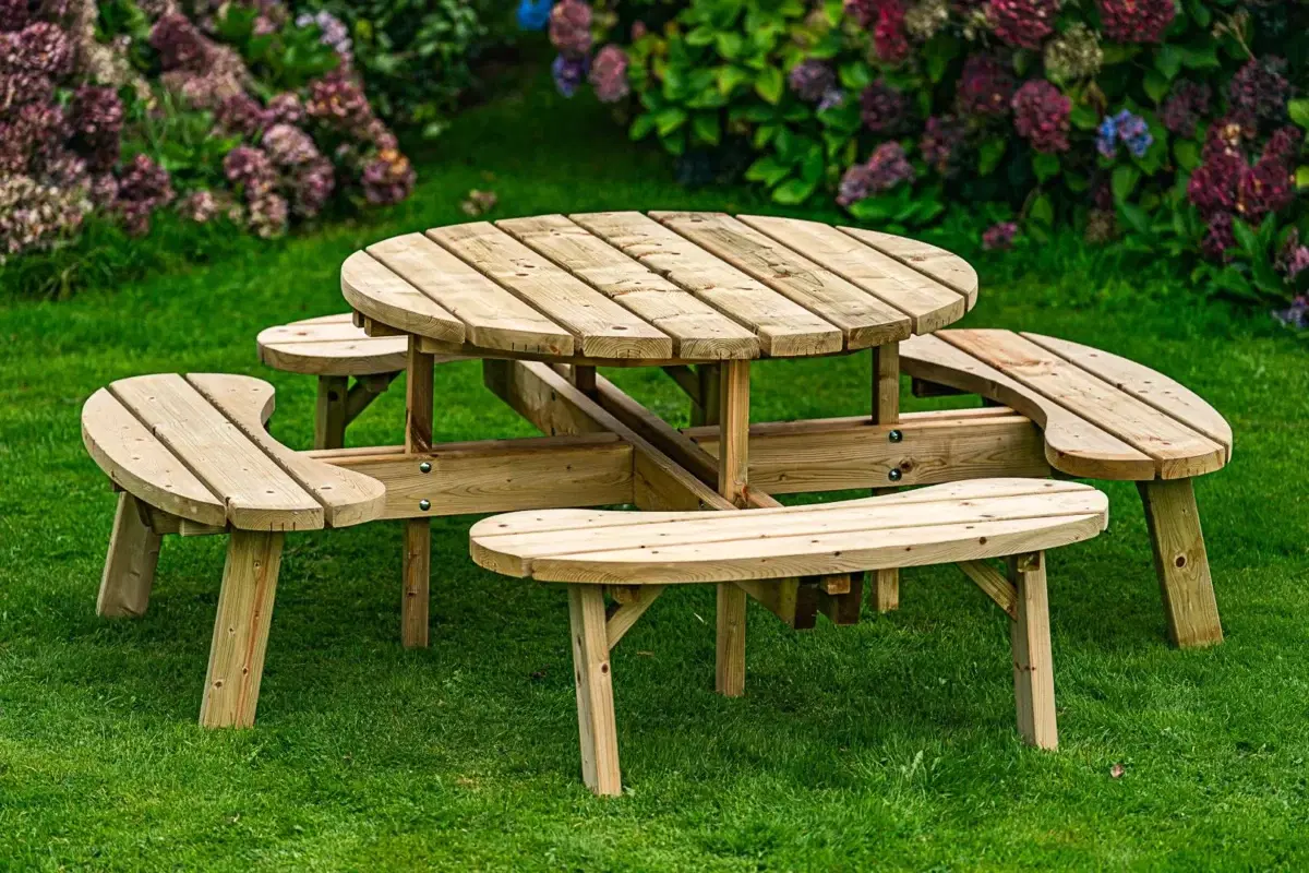 Round Garden Picnic Table-0