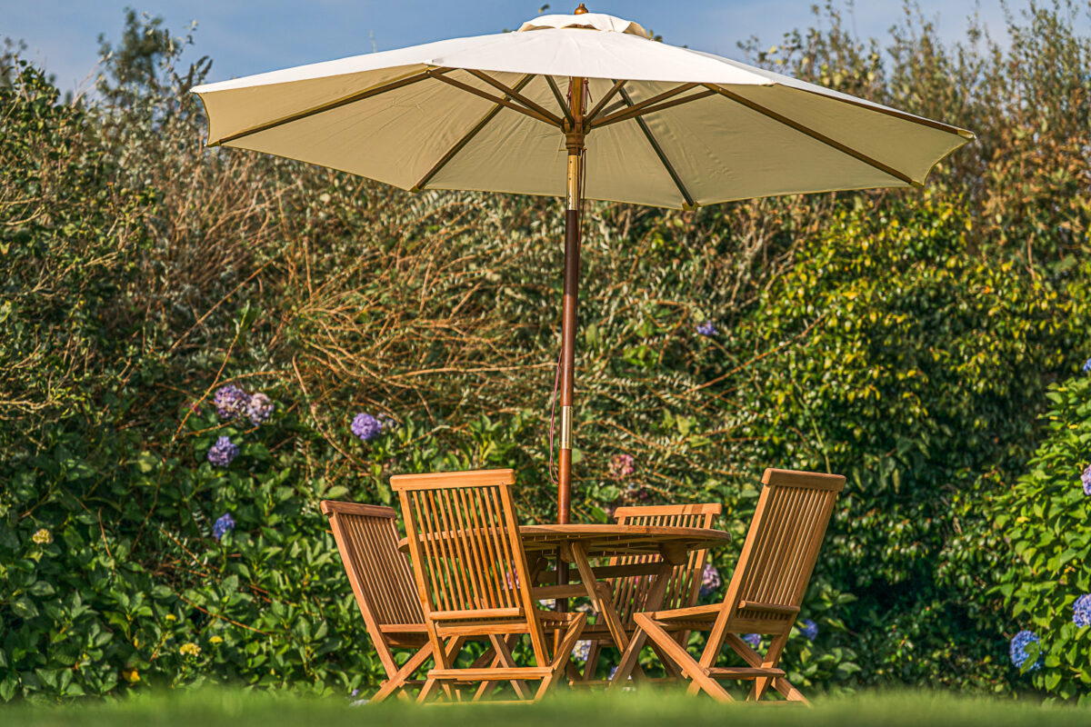 Cream 3m Round Tilting Garden Parasol-3425