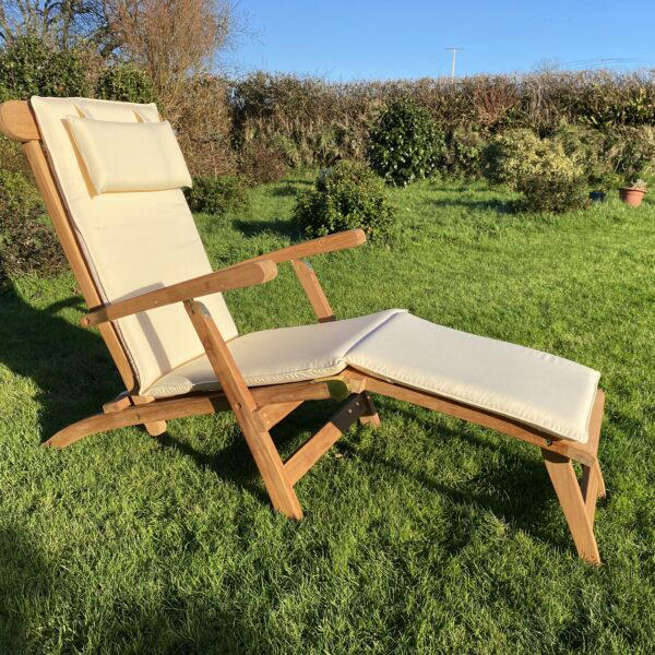 Steamer Chair Cushion